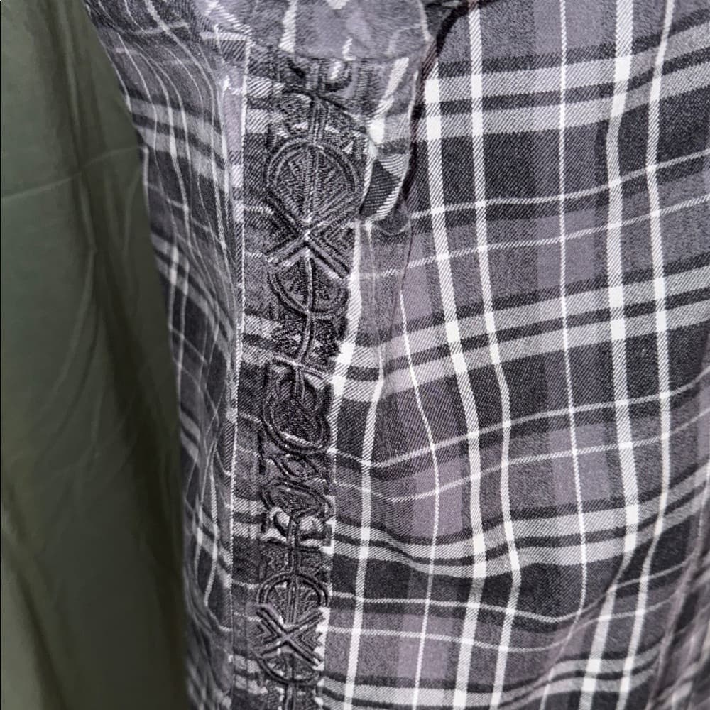 Guess Black and White Plaid Button-Down Shirt - Thumbnail 2