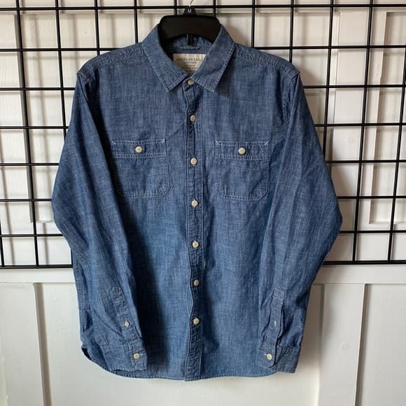 American Eagle long sleeve jean button down shirt* - Thumbnail 3