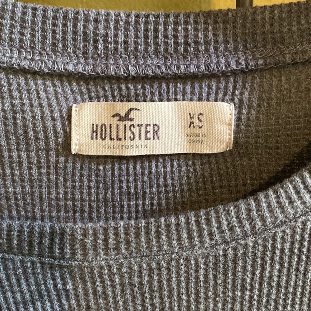 Hollister "Stardust" Long Sleeve Top – Size XS - Thumbnail 2