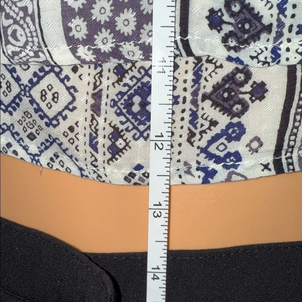 Olivaceous Halter Top - Size Medium - Thumbnail 5