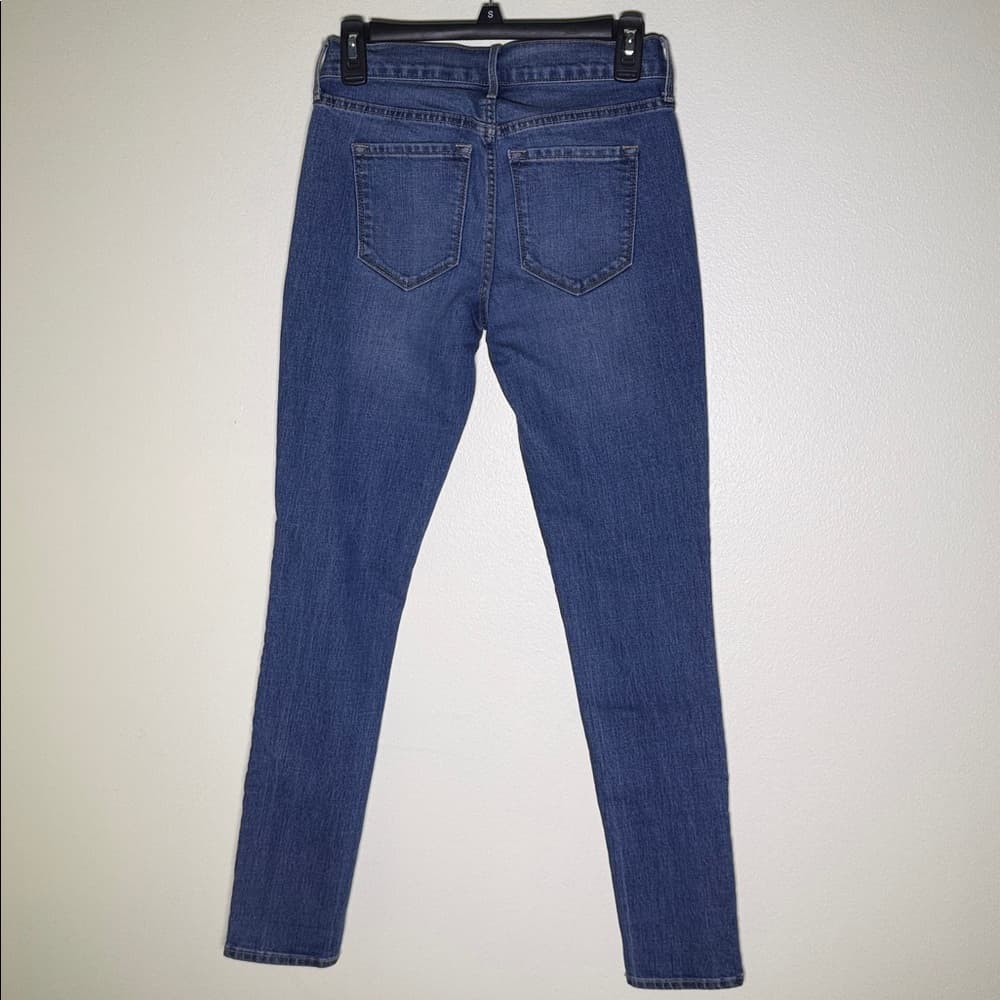 Old Navy jeans* - Thumbnail 2