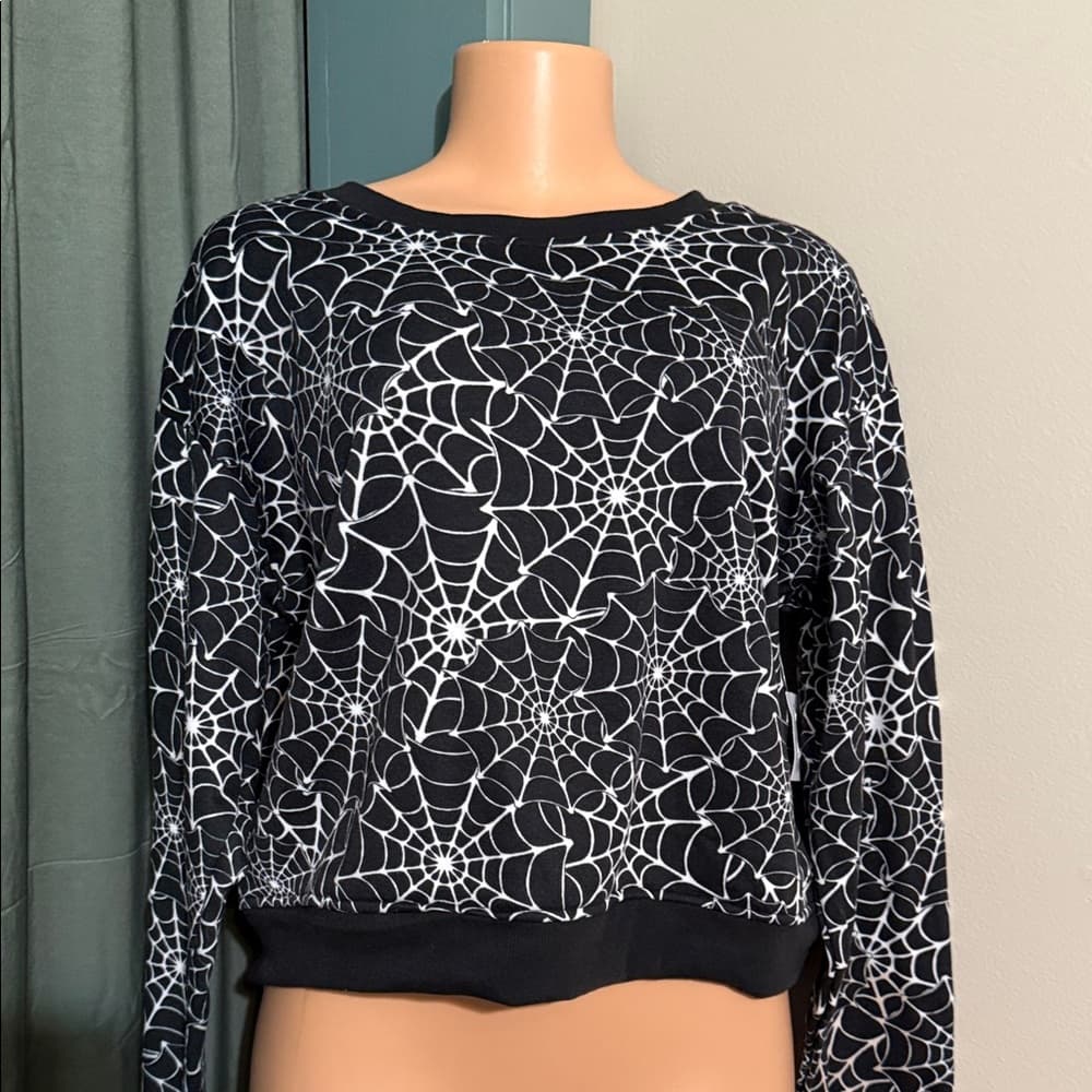 Chic XL Black Spiderweb Sweater by Better Together - Thumbnail 4