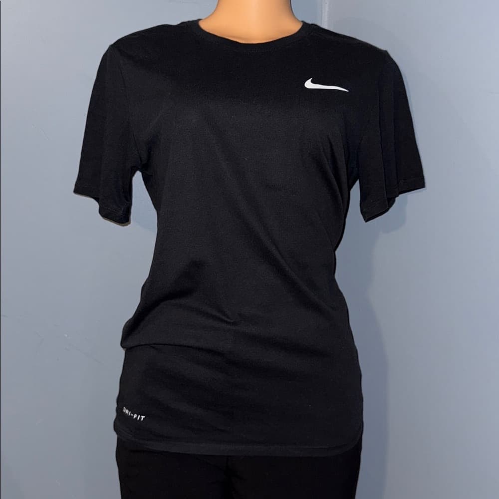 Nike Dri-FIT T-Shirt - Size Small - Thumbnail 3