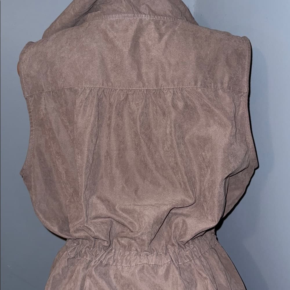Papaya Sleeveless Hooded Vest - Size Medium - Thumbnail 6