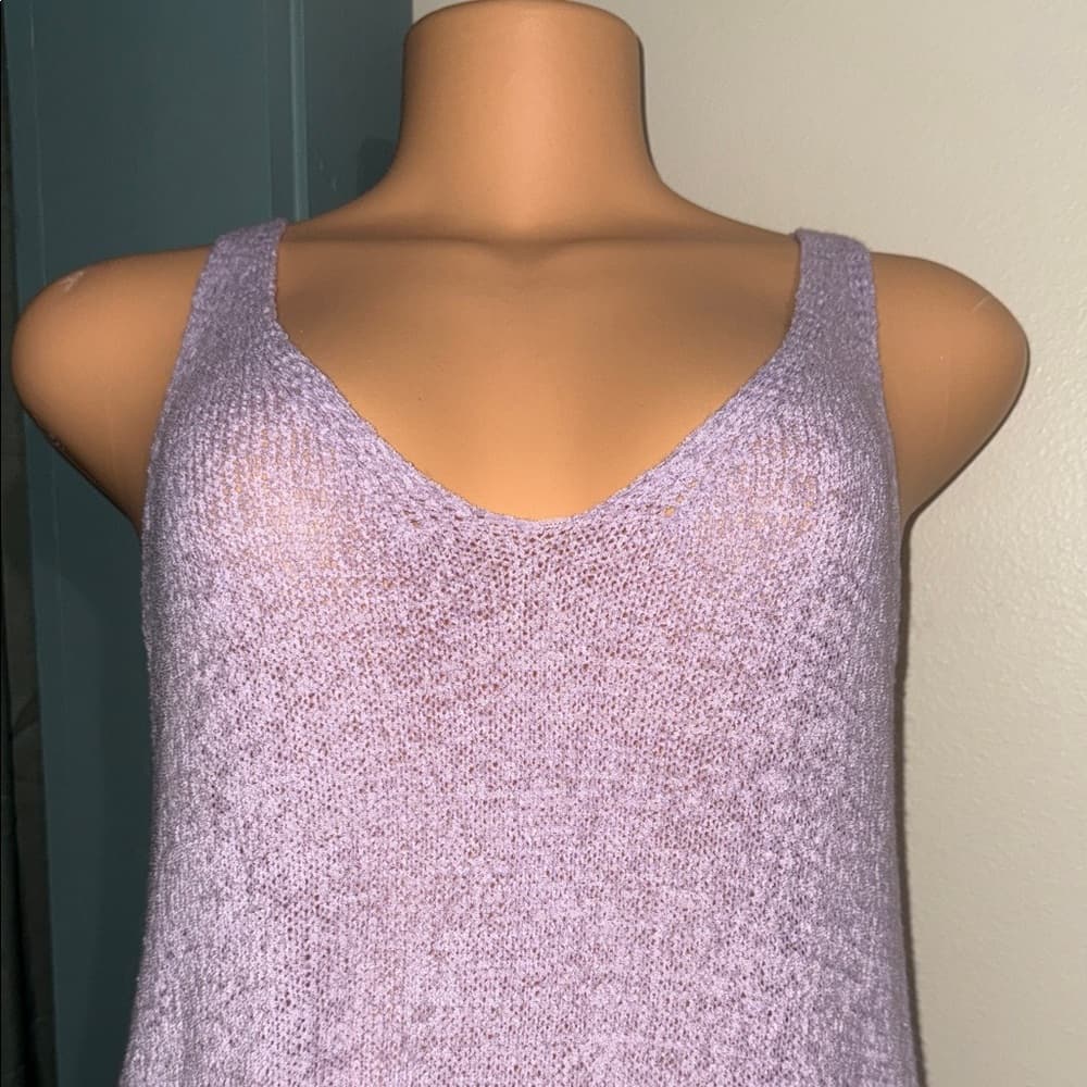 Elegant Lilac Women's Tank Top