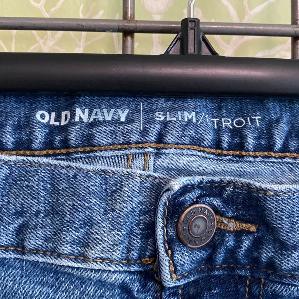 40 x 32 Old Navy slim fit jeans - Thumbnail 2