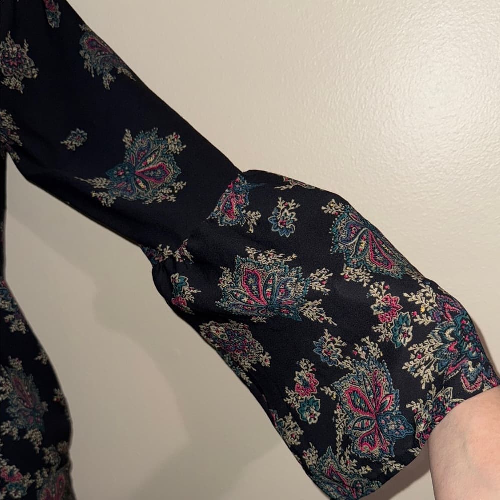 Abercrombie Black Floral Lace-Up Blouse - Thumbnail 2