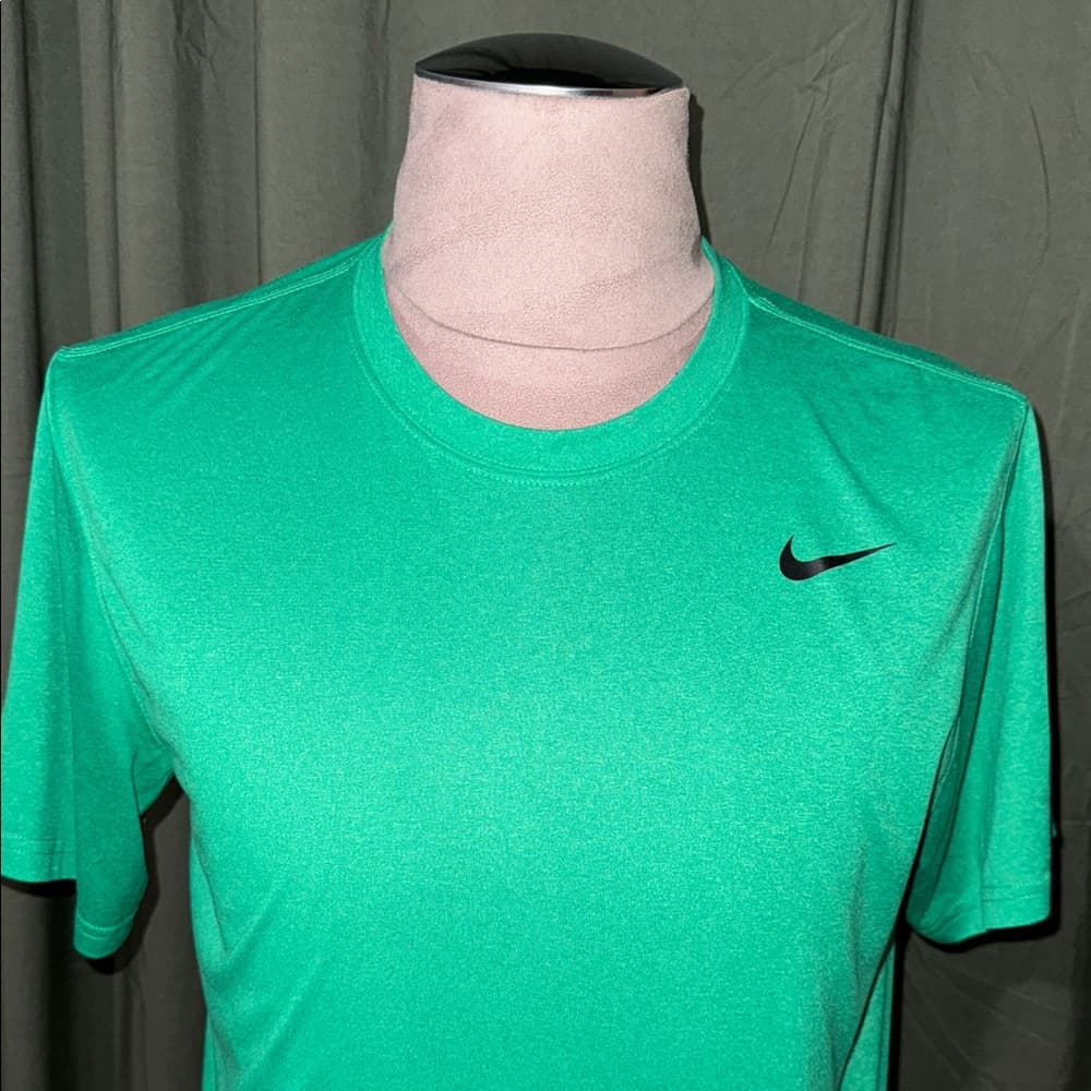 Nike Dri-Fit Men's Bright Green Short Sleeve Tee