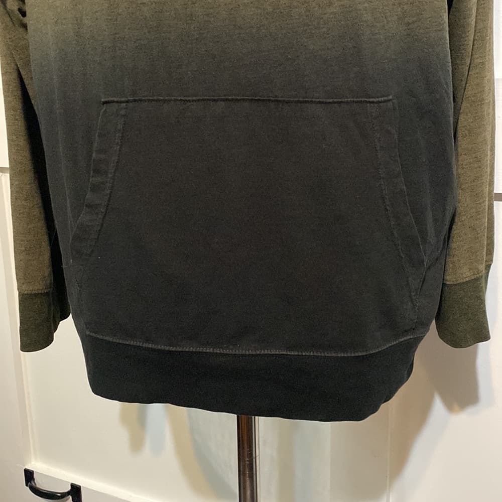 American Eagle pullover shirt*