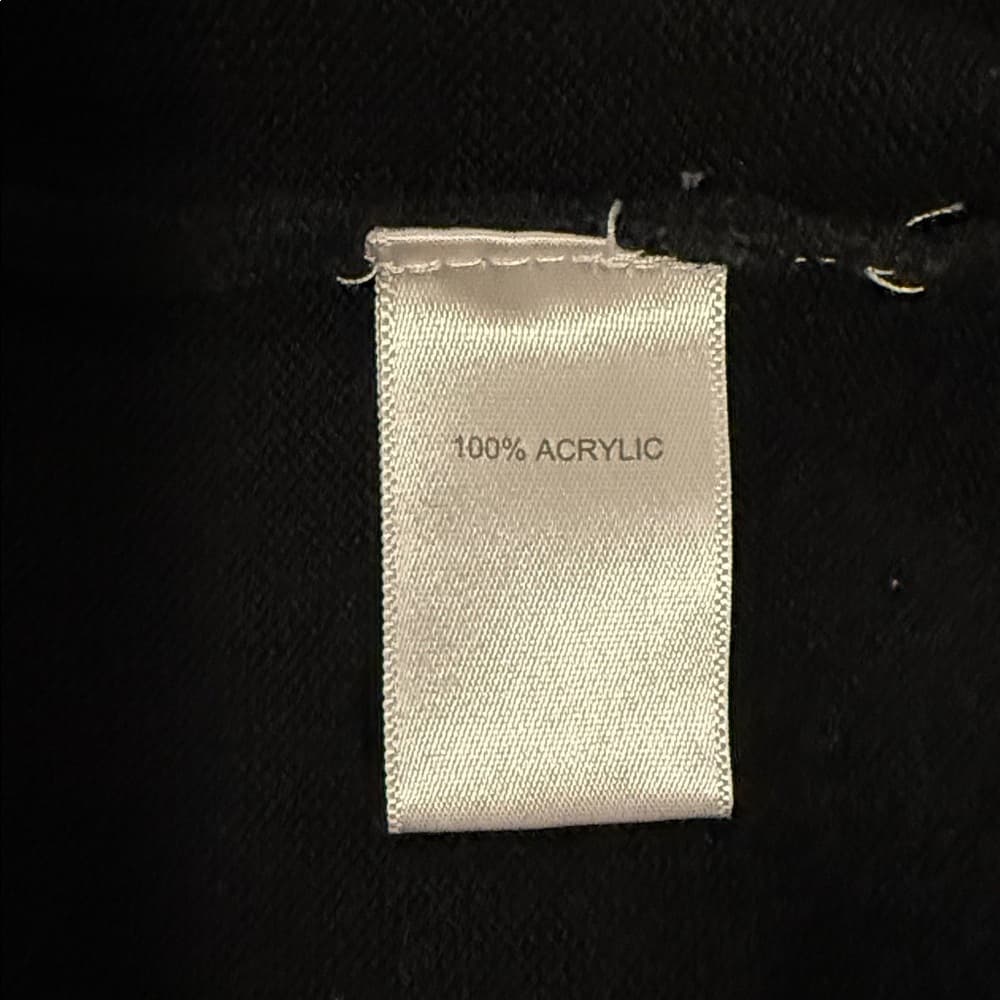 Black v-neck sweater - Thumbnail 2