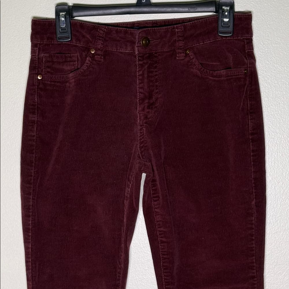 British Khaki burgundy corduroy pants