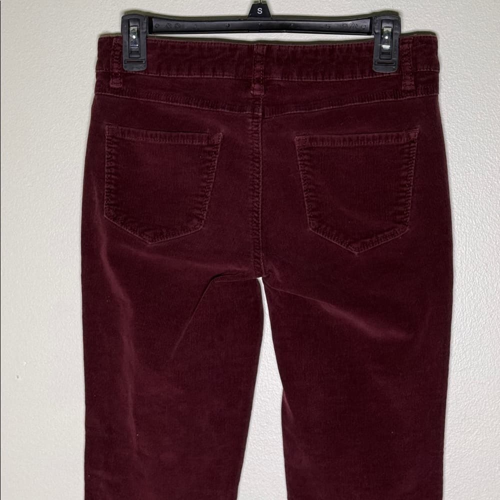 British Khaki burgundy corduroy pants - Thumbnail 4