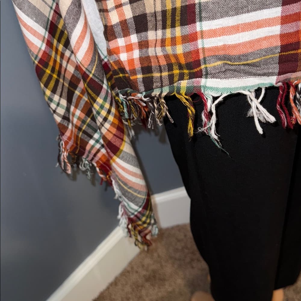 Est. 1946- Shawl - Thumbnail 4