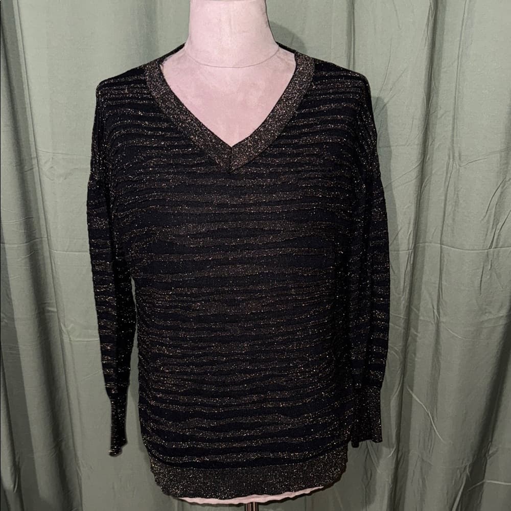 Ashley Stewart Black and Gold V-Neck Sweater - Thumbnail 4