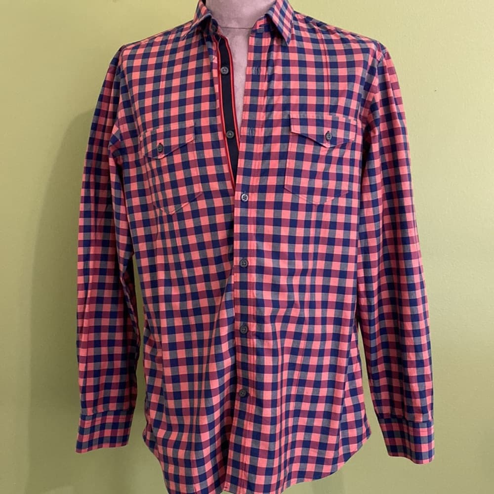 Banana Republic long sleeve checkered button down shirt - Thumbnail 3