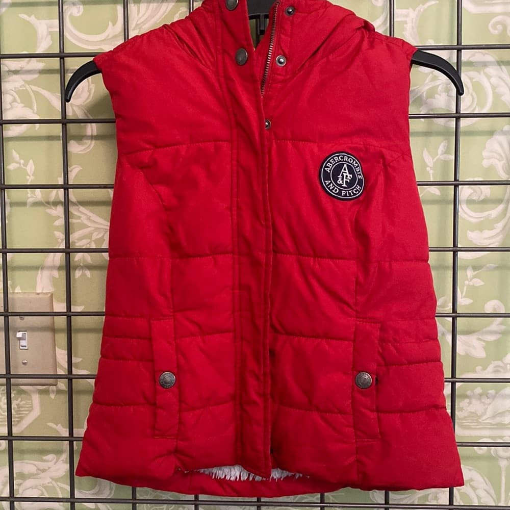 Abercrombie & Fitch puff vest - Thumbnail 4