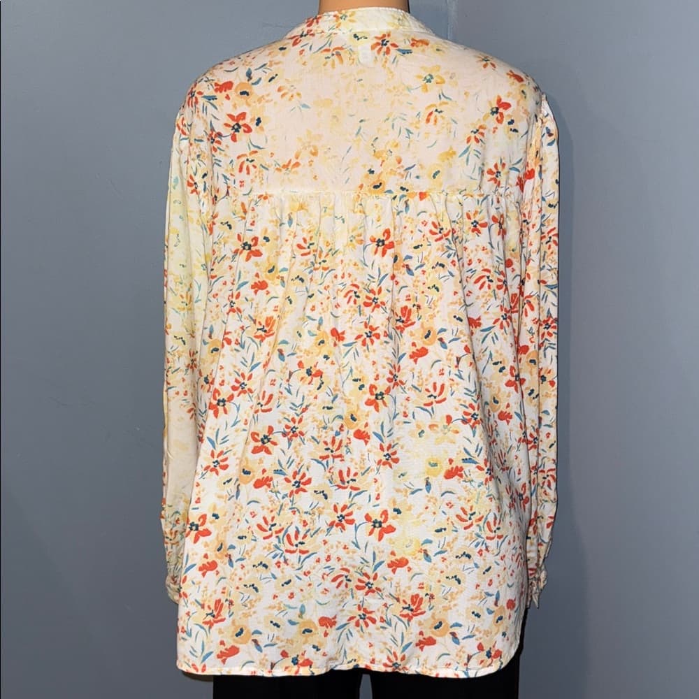 Time & Tru Floral Long Sleeve Smocked Top - Size XXL - Thumbnail 5