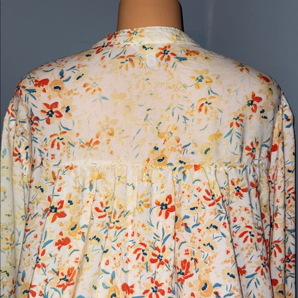 Time & Tru Floral Long Sleeve Smocked Top - Size XXL - Thumbnail 6