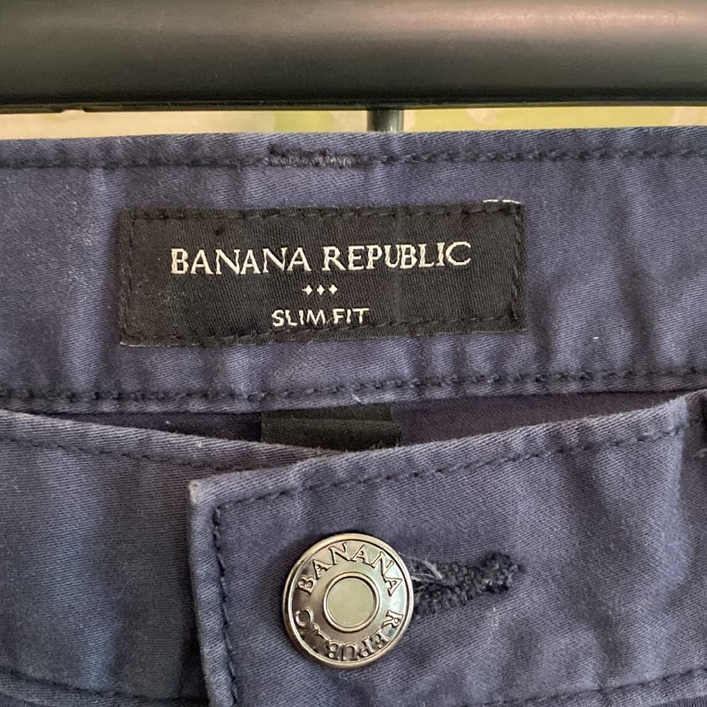 34 x 32 Banana Republic slim fit chinos - Thumbnail 2