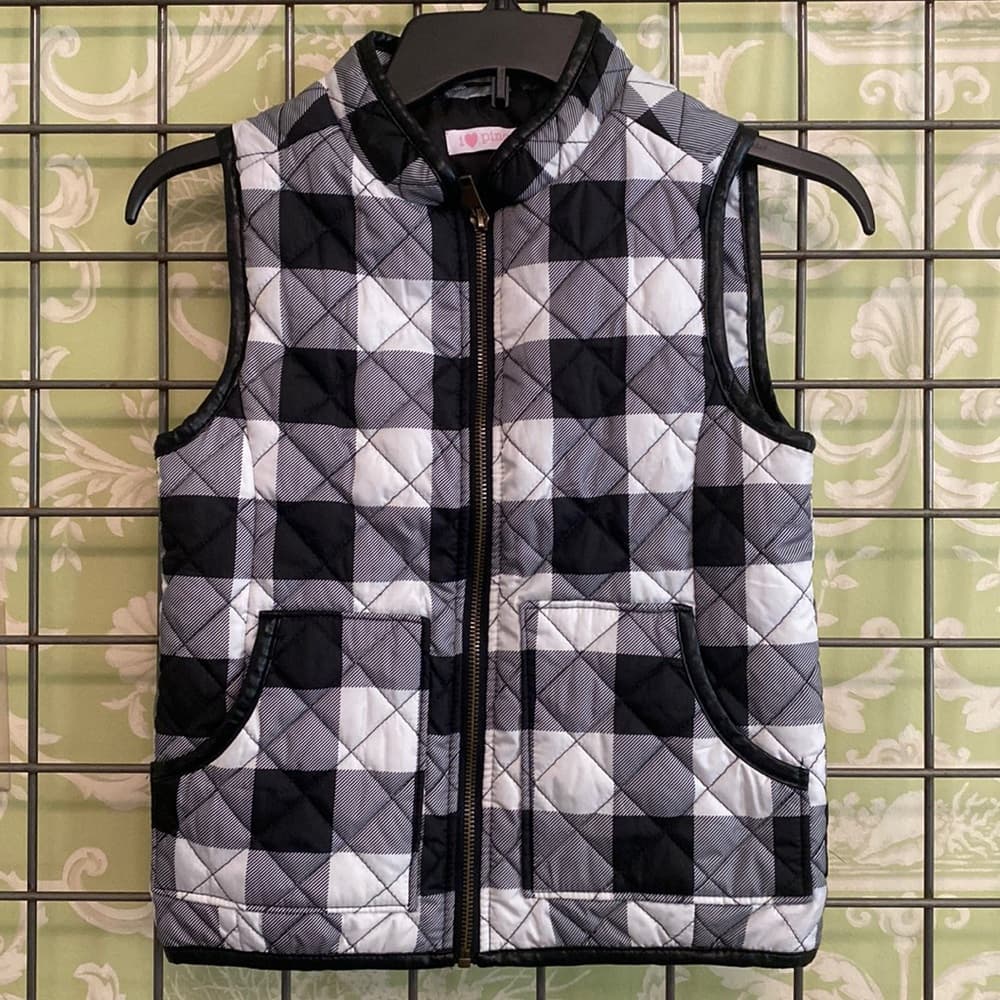 I Love Pinc black and white puffer vest - Thumbnail 3
