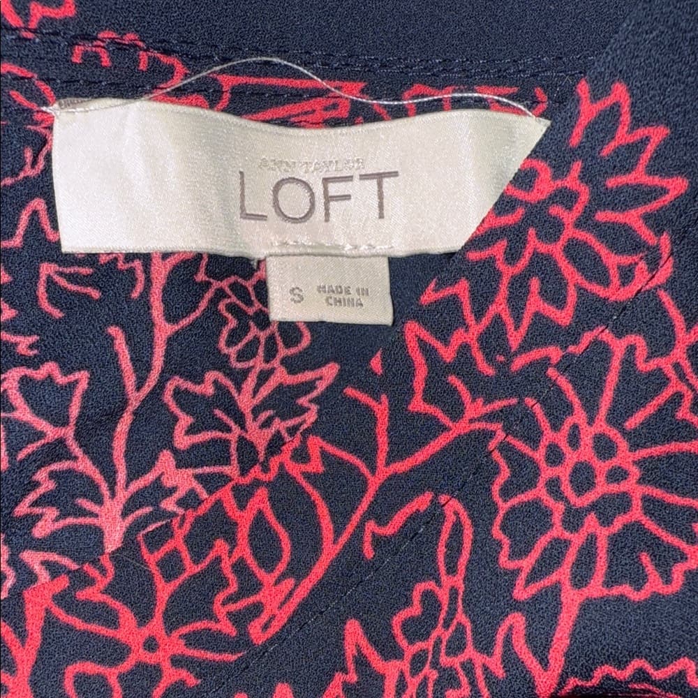Black and Red Floral Women's Top