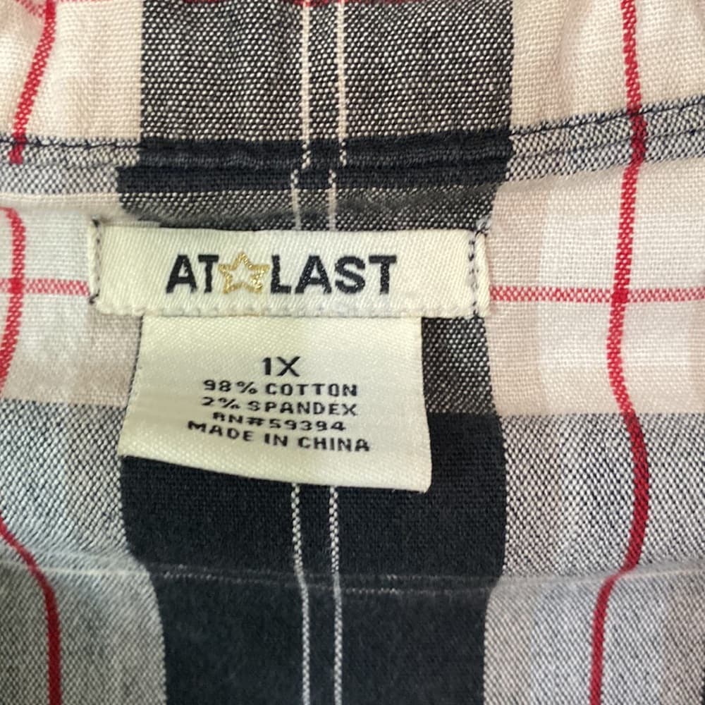 Stylish At Last Plaid Top - Size 1X - Thumbnail 2