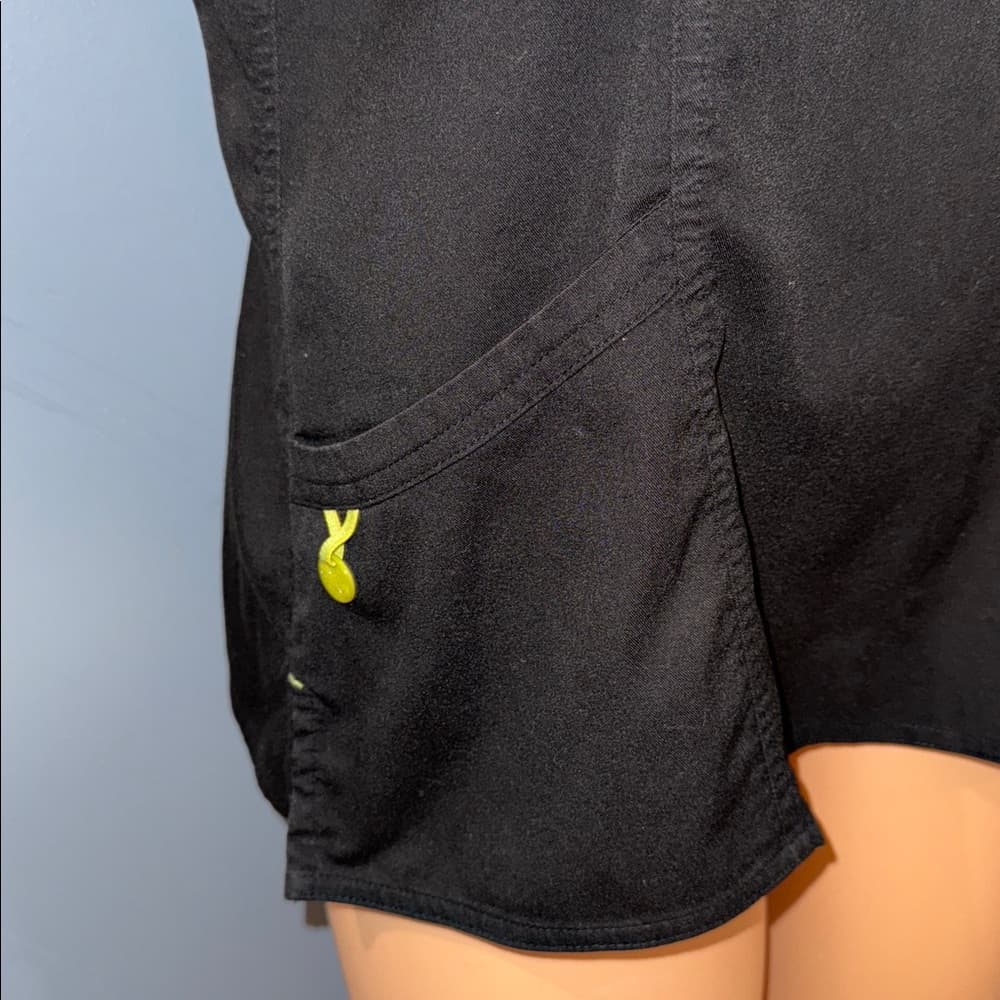 ViVi Scrub Top, Size Large - Classic Black - Thumbnail 2