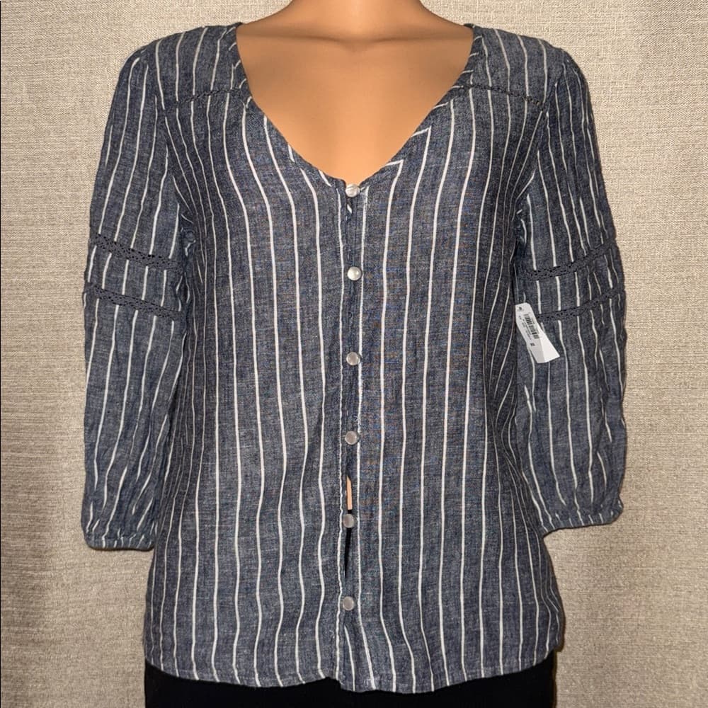 Old Navy Striped Button-Up Blouse - Size XS - Thumbnail 7