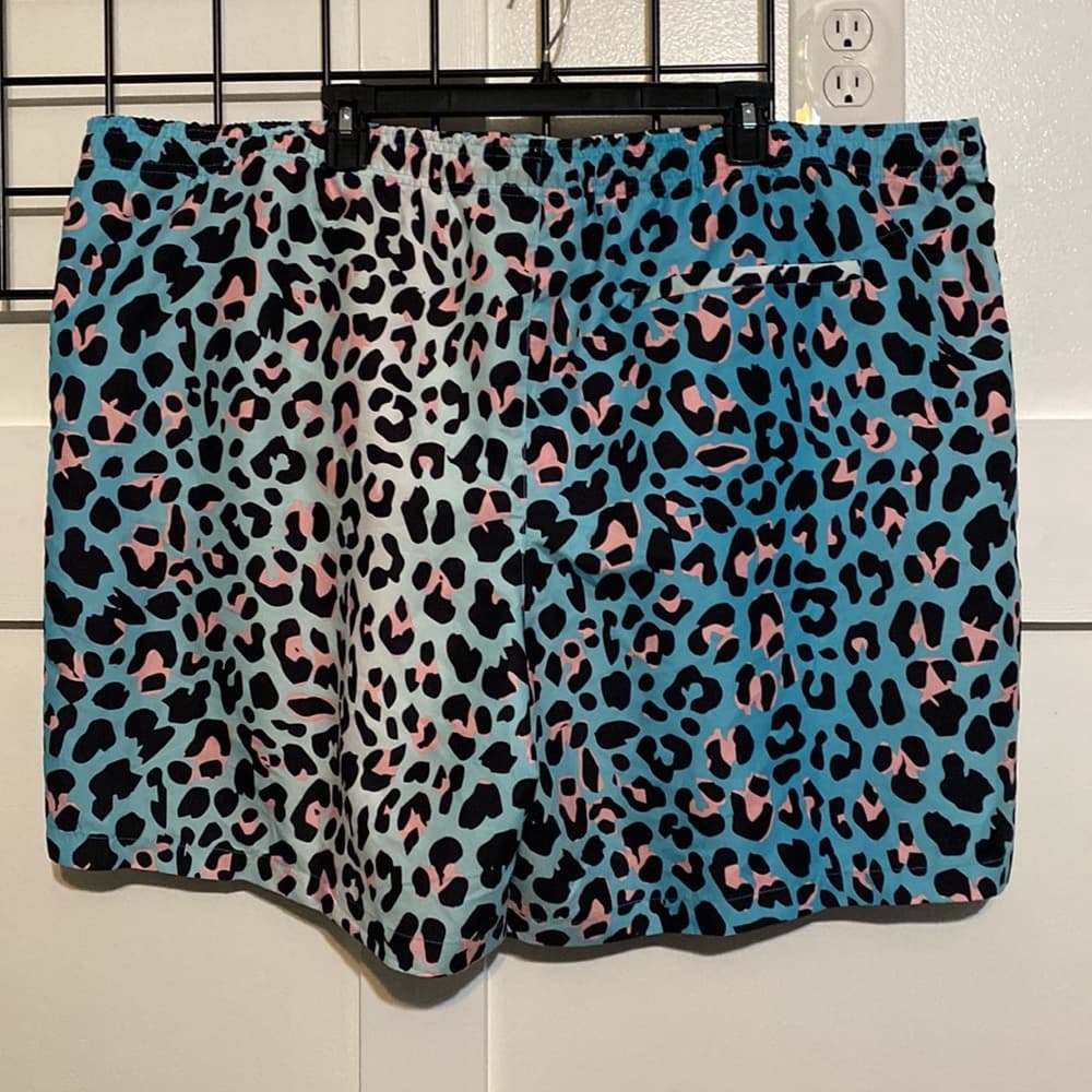 Walnut & 39th swim trunks - Thumbnail 2