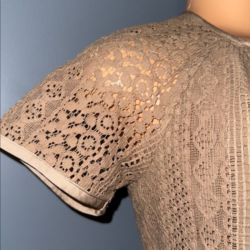 Brown lace shirt with liner - Thumbnail 3