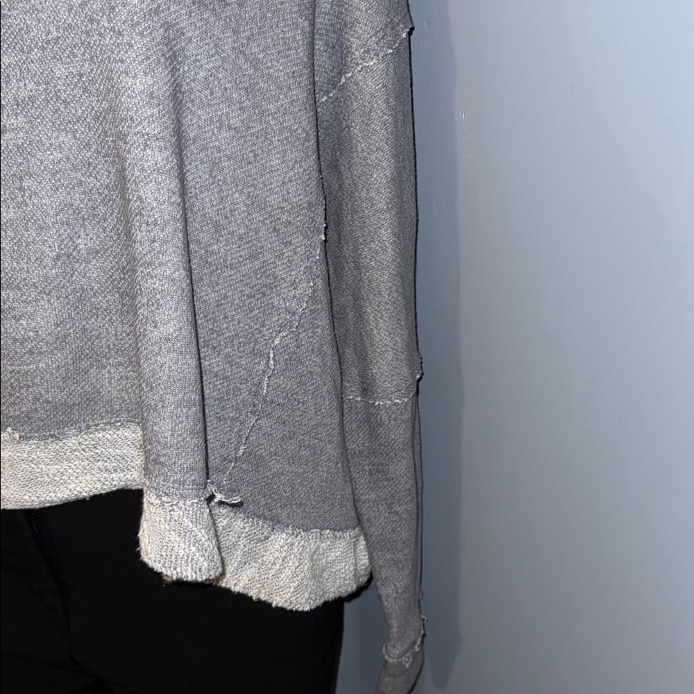 Melrose & Market Gray Sweater - Size Small - Thumbnail 4