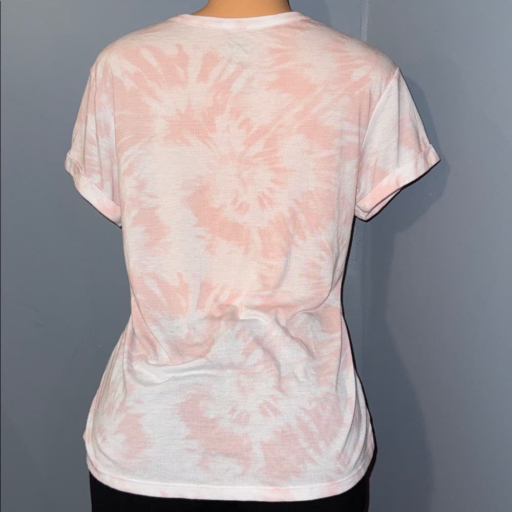 Stylish Frida Kahlo Graphic Tee – Size Large - Thumbnail 2