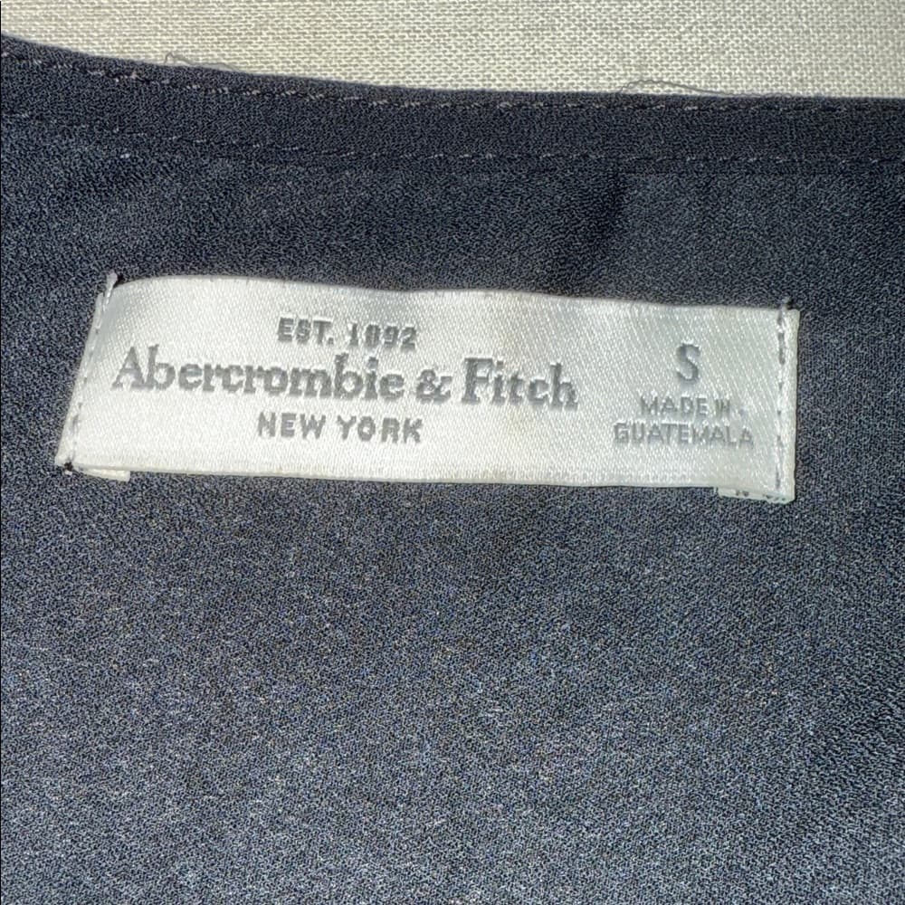 Abercrombie & Fitch Black Floral Lace-Up Blouse - Thumbnail 5