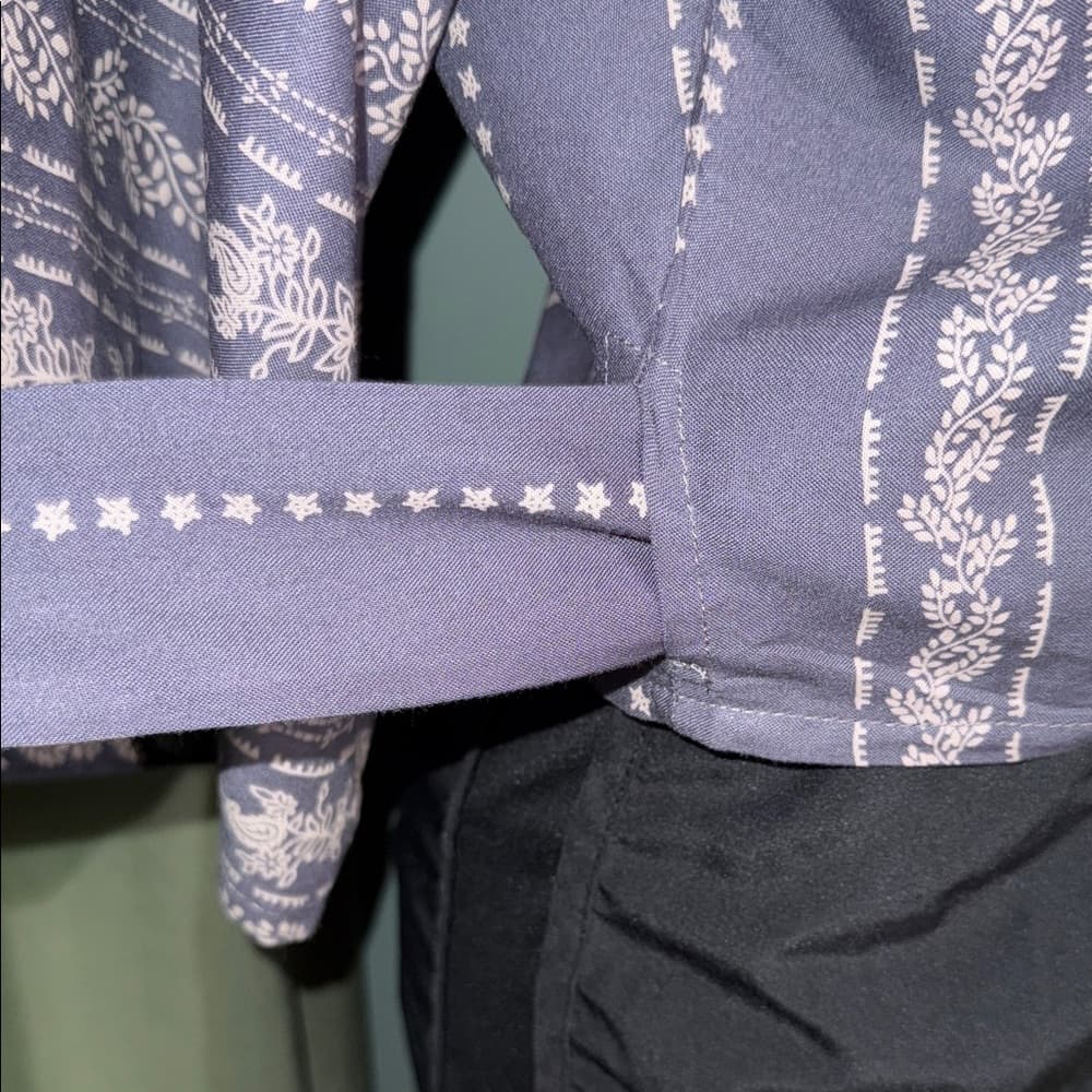 Japna Navy Patterned Wrap Blouse - Thumbnail 2