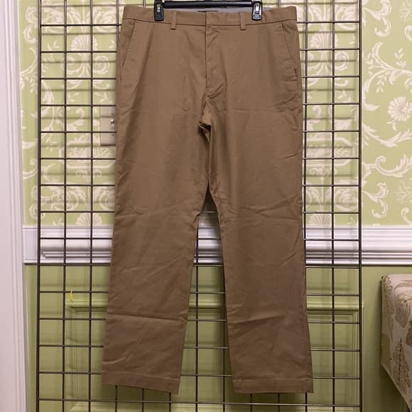 36 x 32 Banana Republic Aiden Chino khakis - Thumbnail 5