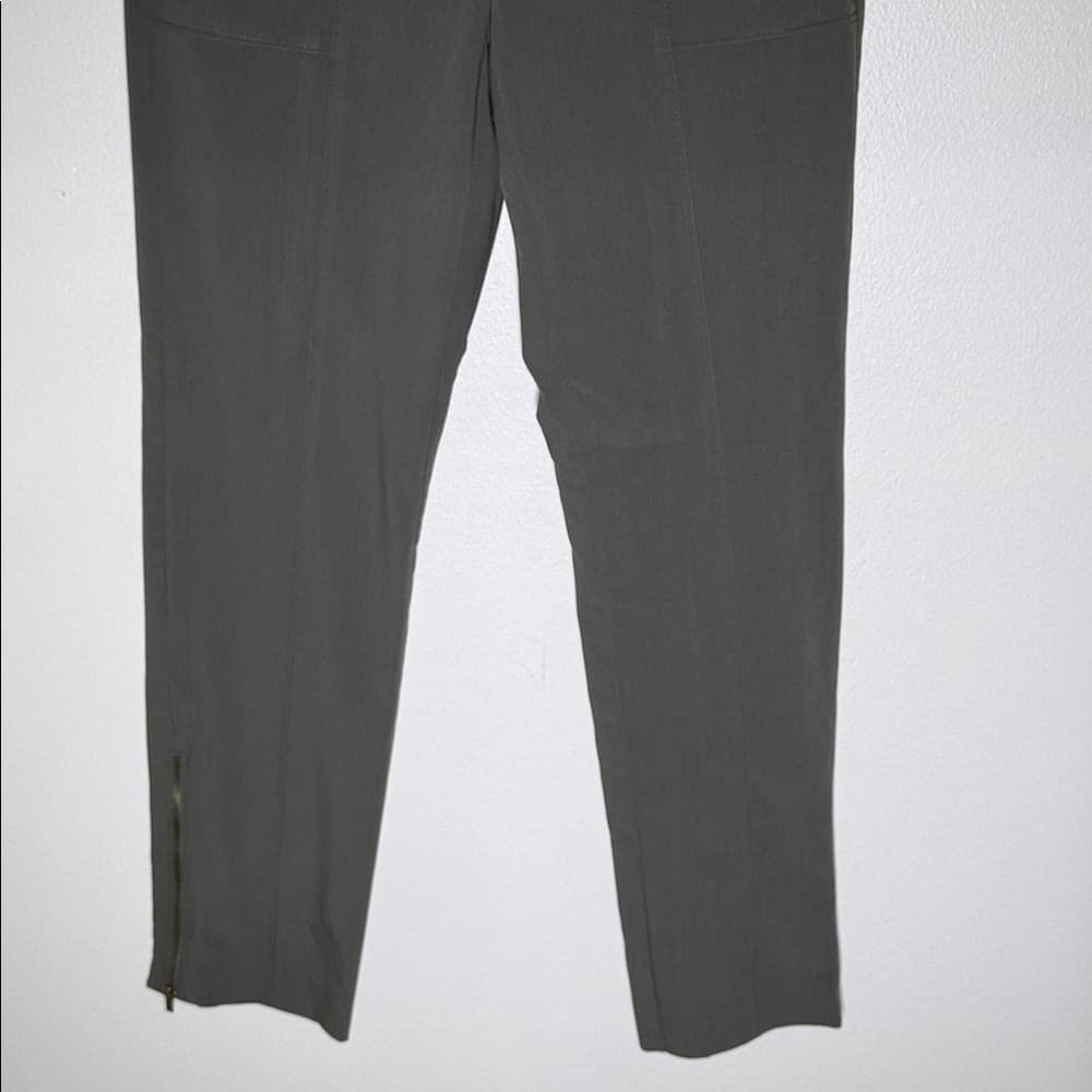 Olive green dress pants with zipper accents - Thumbnail 3