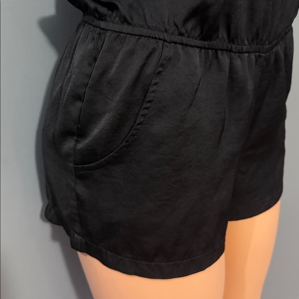 Chic Black Strapless Romper - Size Small - Thumbnail 3