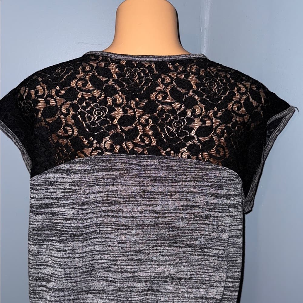 Express Grey Sleeveless Top with Lace Detail - Size Small - Thumbnail 3
