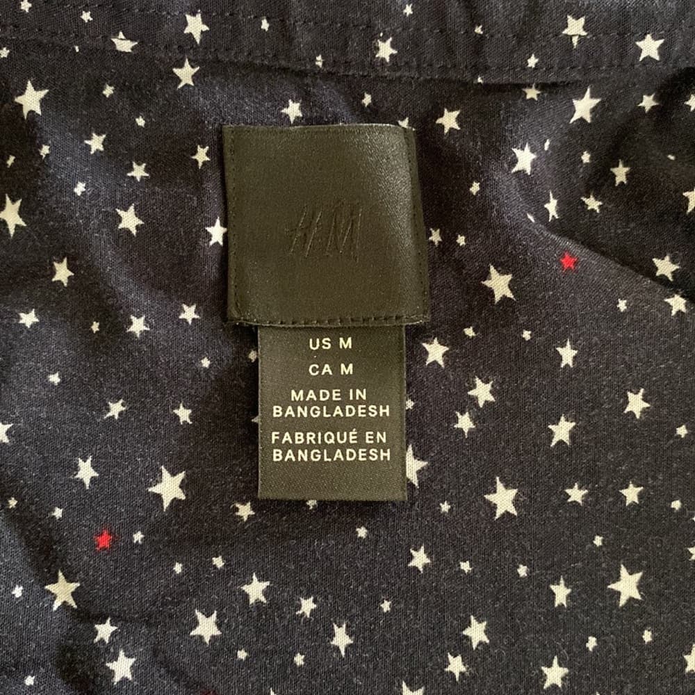 H&M short sleeve button down with red & white stars - Thumbnail 2