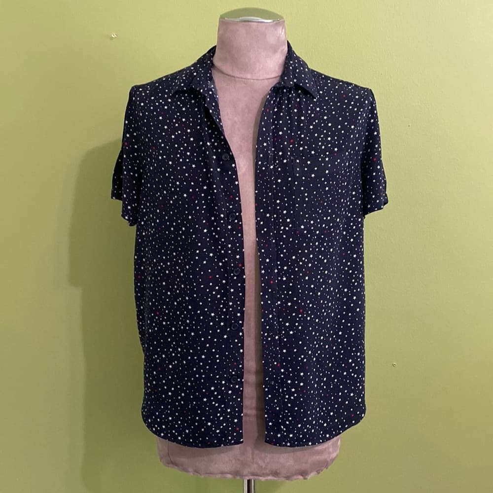 H&M short sleeve button down with red & white stars - Thumbnail 3
