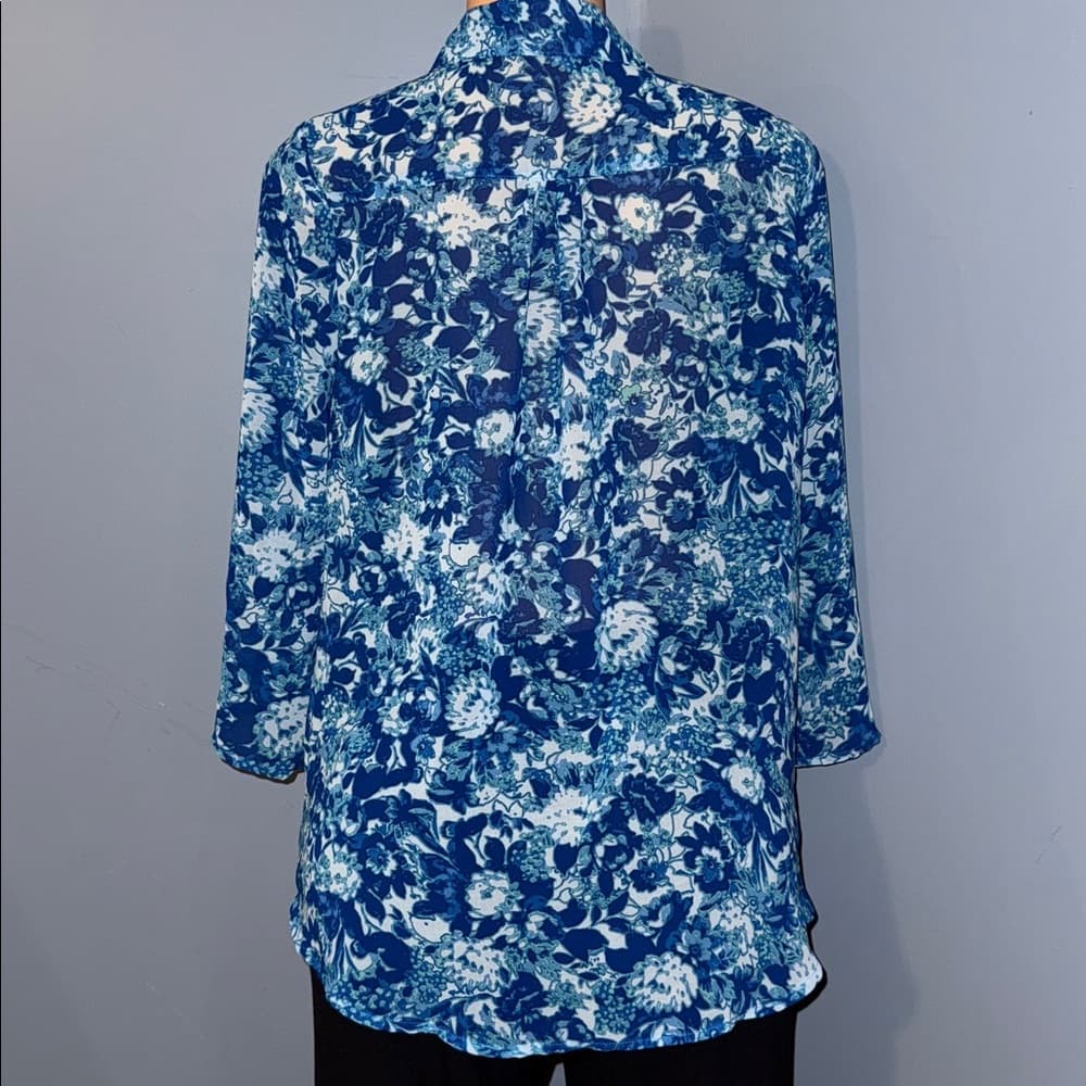 Ambiance Apparel Floral Blouse – Size Large - Thumbnail 2