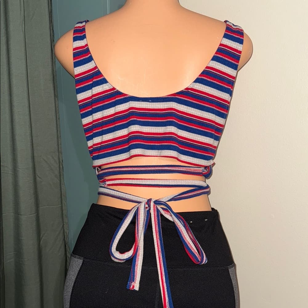 Vibrant Striped Knotted Tank Top - Thumbnail 3