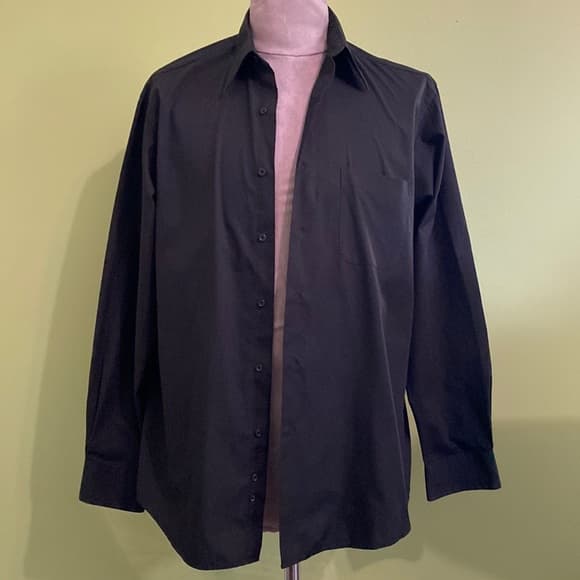 Men’s long sleeve black button down - Thumbnail 3