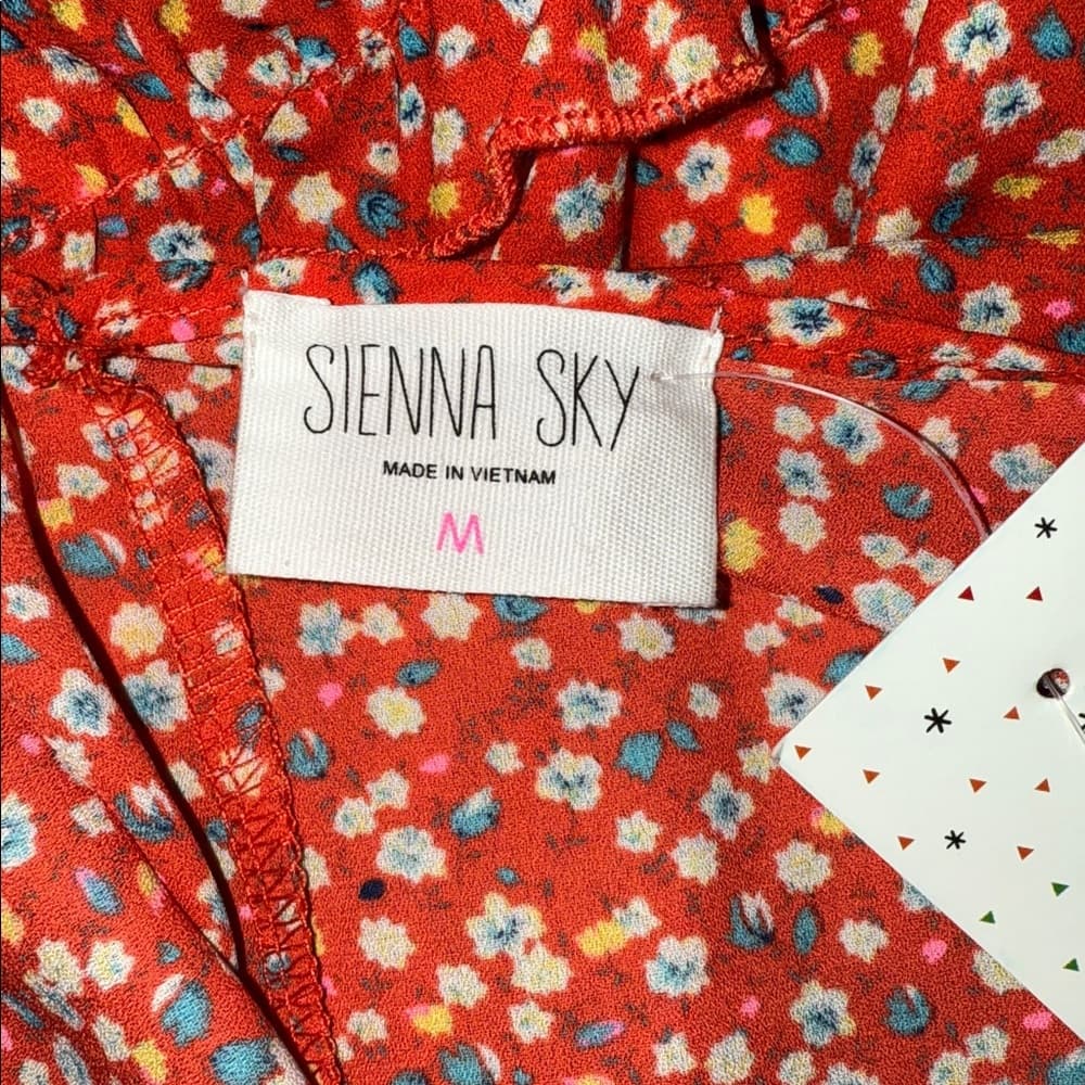 Sienna Sky Floral Tank Top With Ruffled Accents. Size medium. - Thumbnail 4