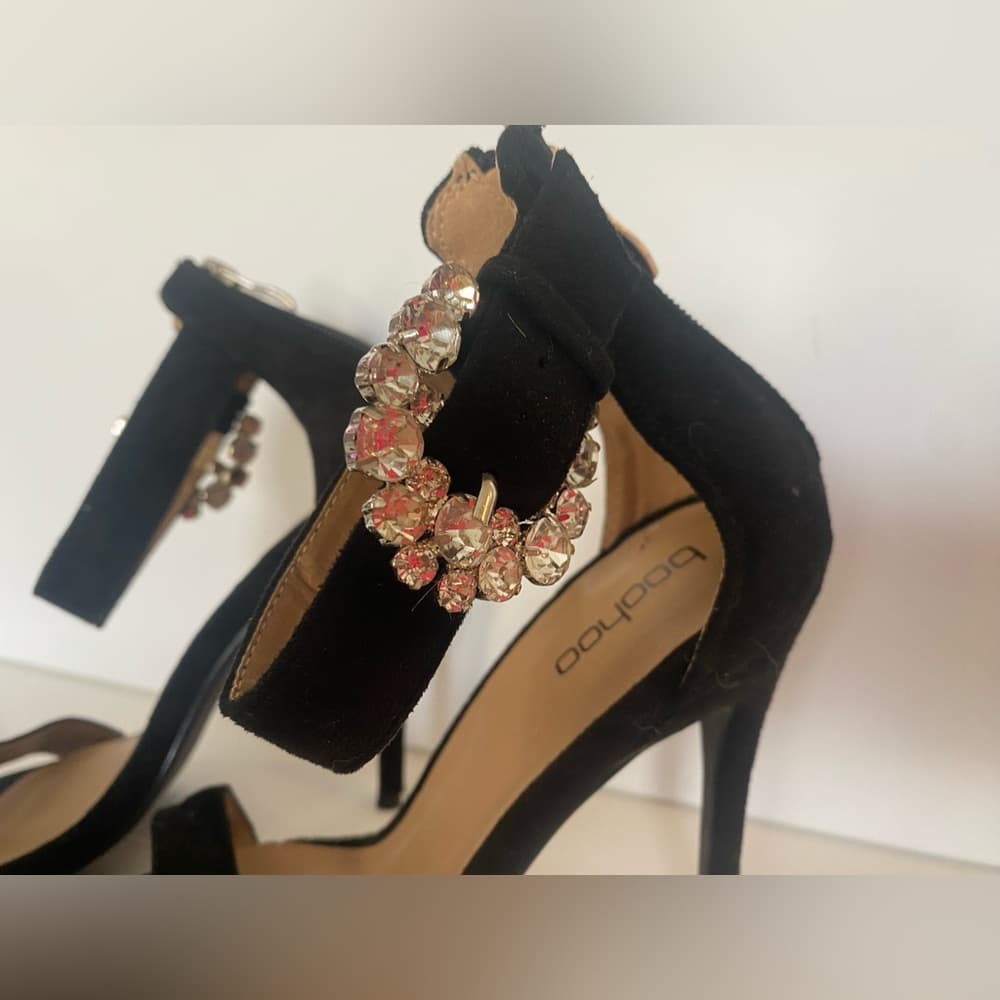 BooHoo Heels - Thumbnail 9