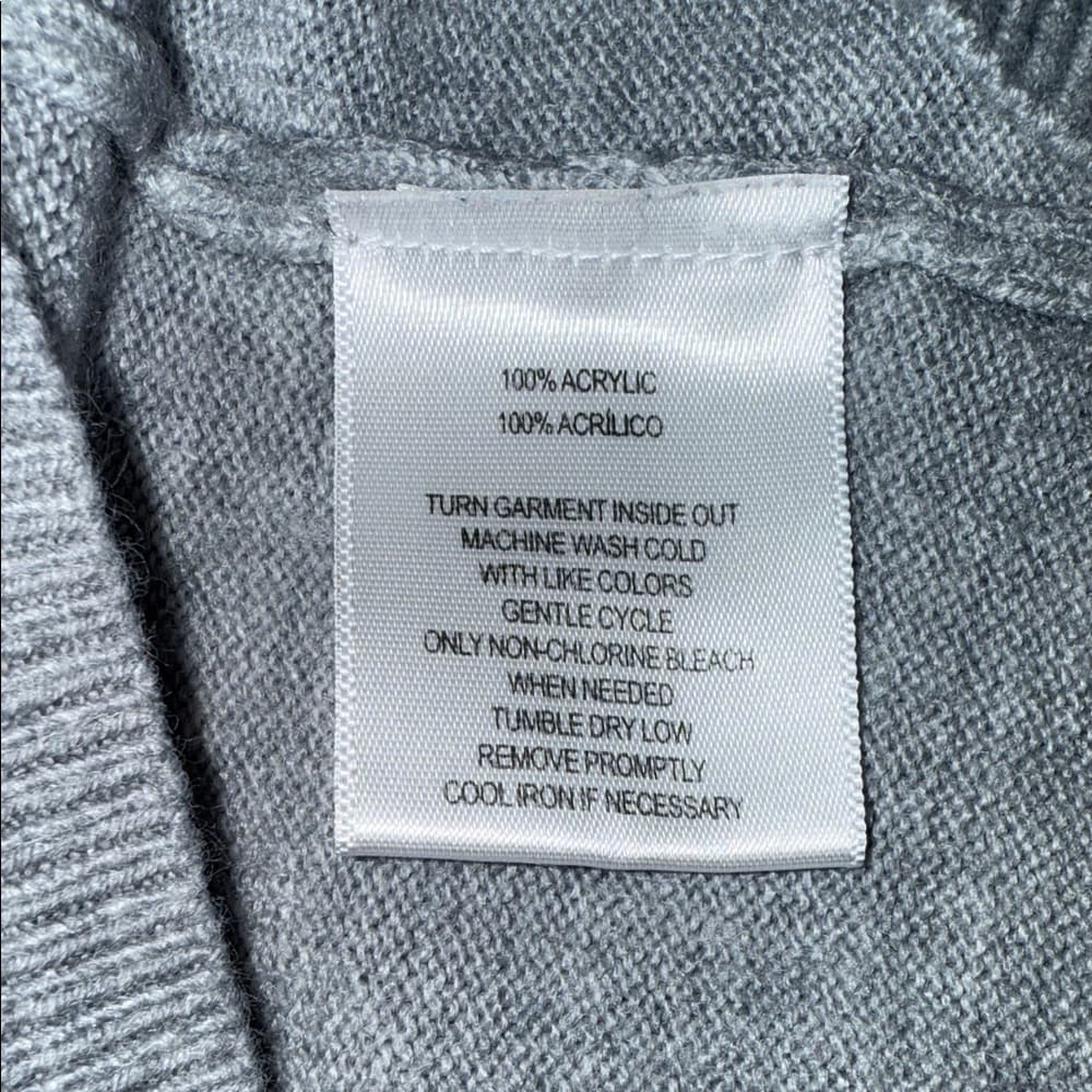 Sag Harbor Grey Long Sleeve Sweater - Size Medium - Thumbnail 5