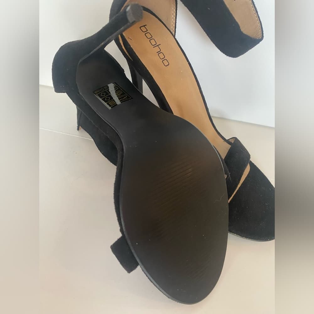 BooHoo Heels - Thumbnail 4
