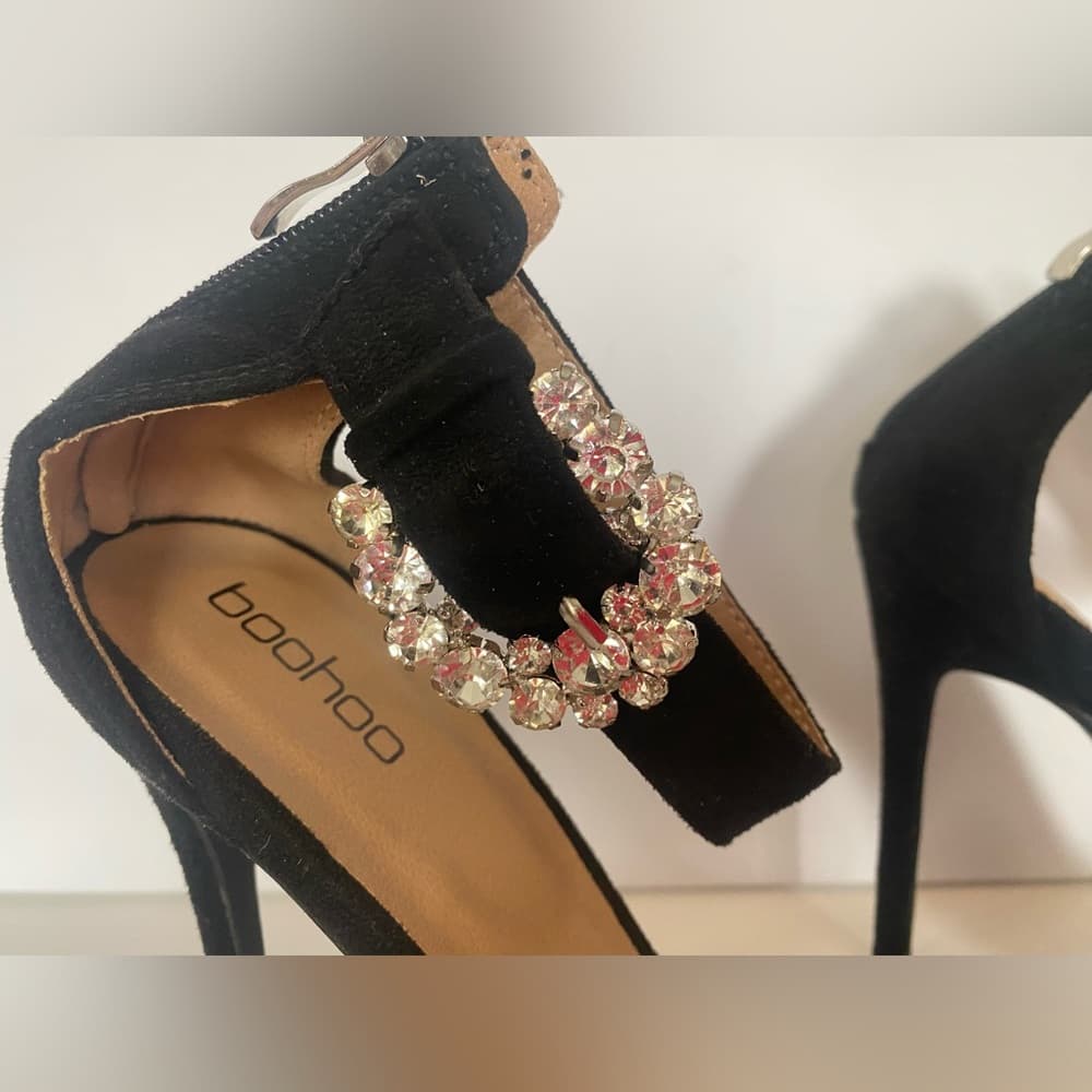 BooHoo Heels - Thumbnail 3