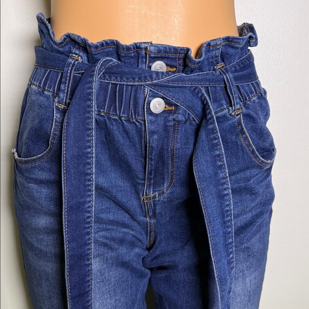 No Boundaries jeans with elastic waistband, ruffled waist, matching jean belt - Thumbnail 2