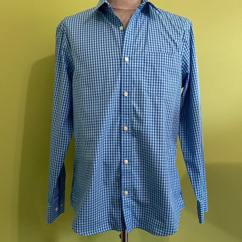 Men’s Banana Republic long sleeve button down shirt - Thumbnail 3